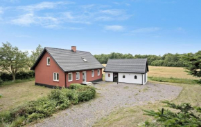 3 Bedroom Awesome Home In Østermarie in Østermarie